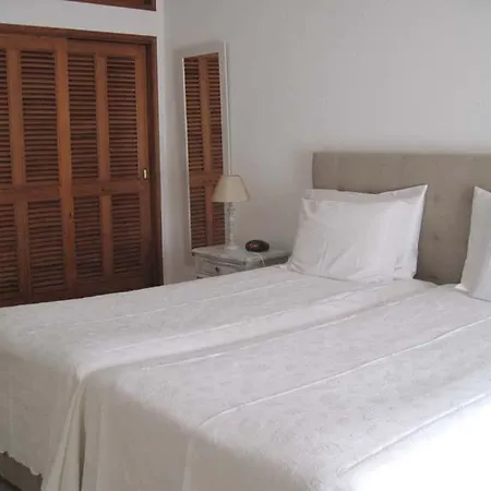 Apartment Sleeps 4 Air Con Wifi T480131 Vale do Lobo