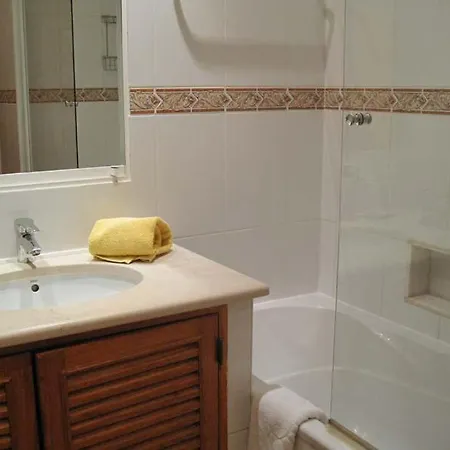 Sleeps 4 Air Con Wifi T480131 Apartment Vale do Lobo